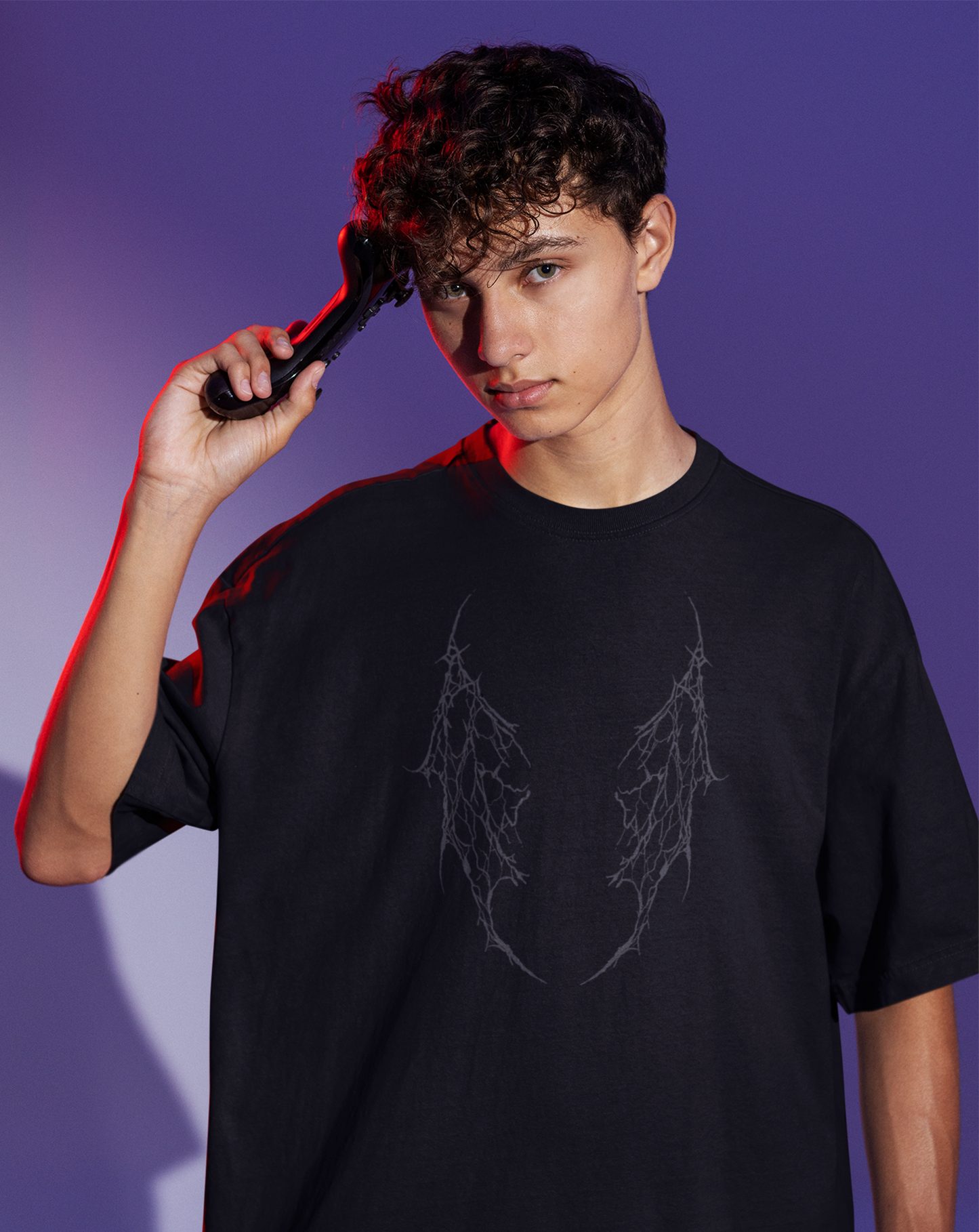 DEVIL WINGS OVERSIZE GRAPHIC T-SHIRT