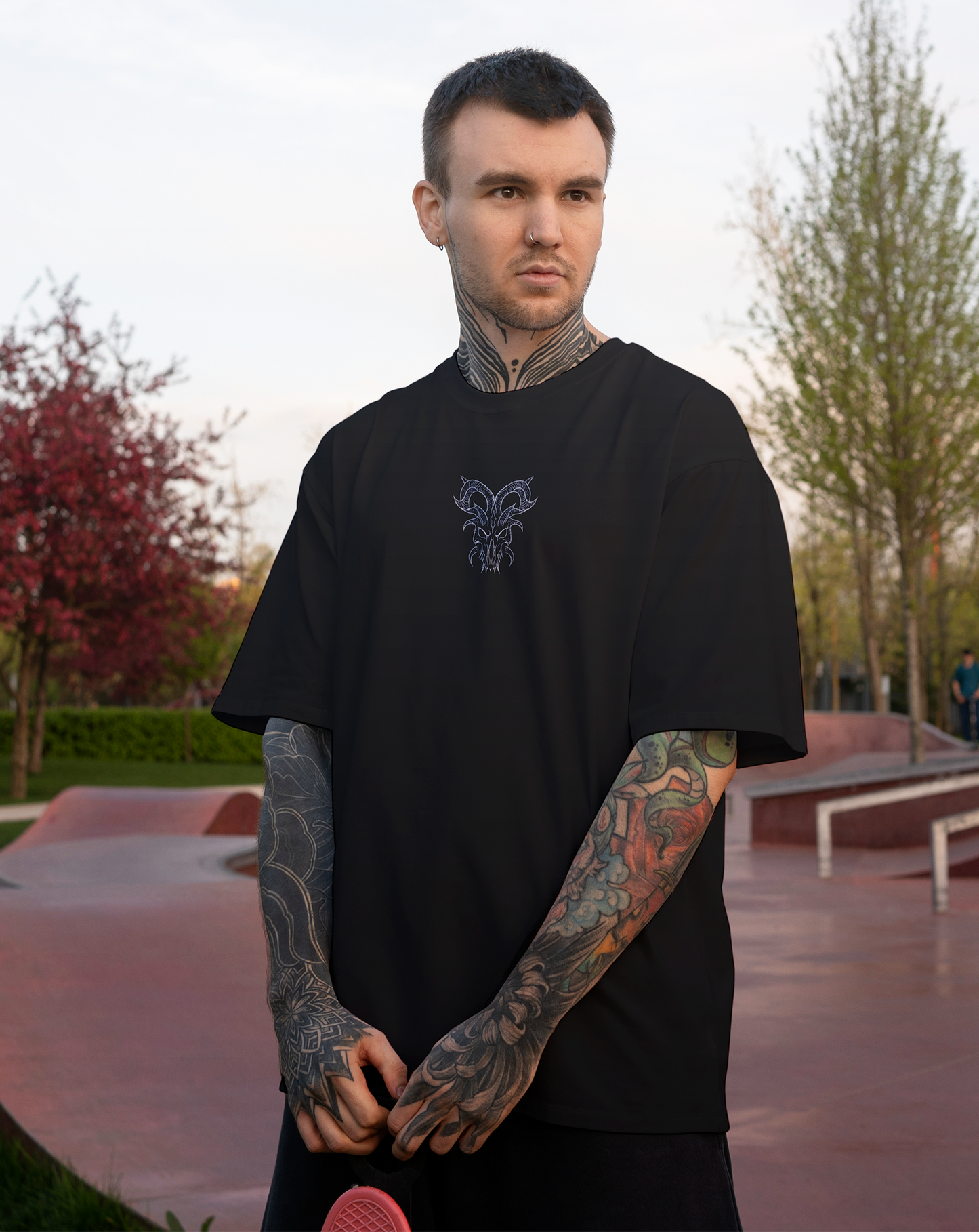 DRAGON OVERSIZE GRAPHIC TEE