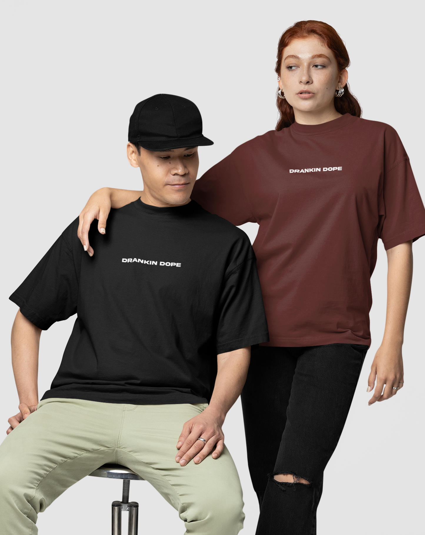 DD SIGNATURE OVERSIZED GRAPHIC T-SHIRT